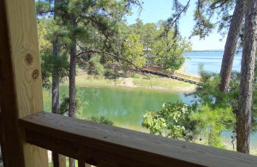 Mount Ida House | C22 - Luxury three bedroom, three bath cottage with hot overlooking Lake Ouachita