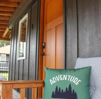 Rapid City Resort | Cabin 1 at Horse Creek Resort