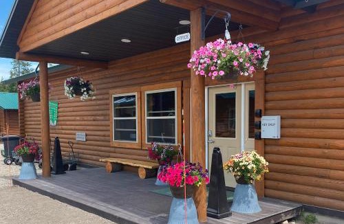 Island Park Cabin | Cabin Village