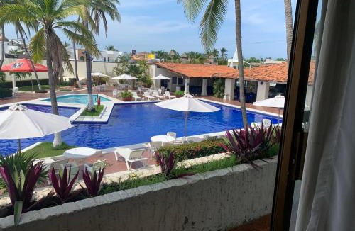 Barra de Navidad Hotel | Cabo Blanco Hotel and Marina