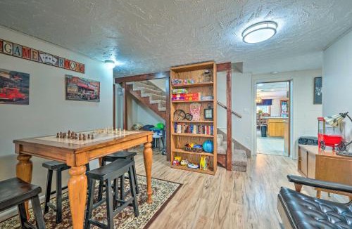 Caldwell House | Caldwell House w/Grill ~ 1 Mi to Downtown!