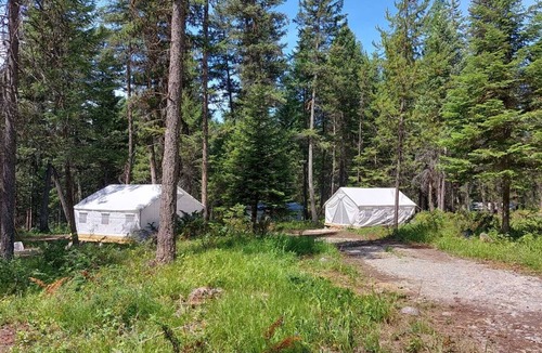 Olney RV Rental | Campsite #1 with Lake Access