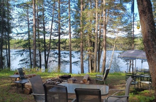 Olney RV Rental | Campsite #5 with Lake Access