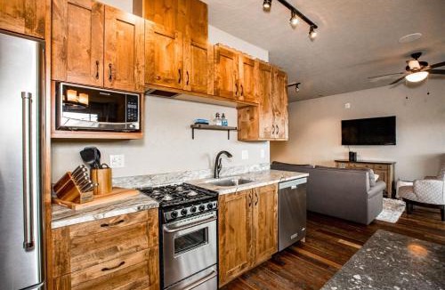 Whitefish House | Cana Loft 302
