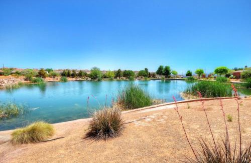 St. George House | Canyon Cove at Coral Ridge 4239 Golf Course, and Sand Hollow Reservoir