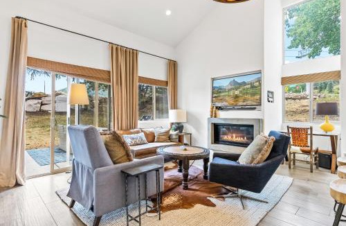 Park City House | Canyons Village walk to Cabriolet Ski Lift, Gourmet Kitchen, Sleeps 7