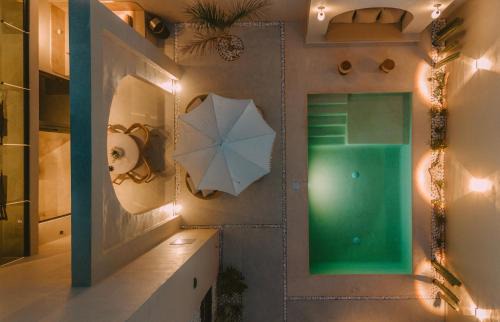 Centro Ski Chalet | Casa AJAL Private Pool Sanctuary