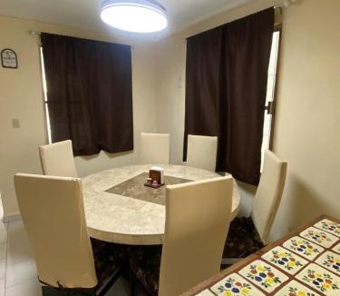 Guadalupe House | Casa Canaan