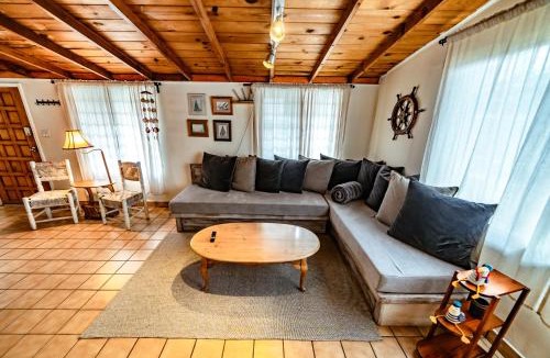Ensenada House | Casa Capitan - BEACHFRONT living