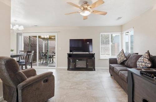 Visalia Apartment | Casa Cortez C
