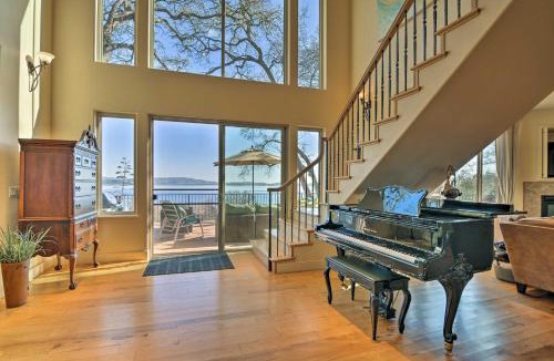 Granite Bay House | 'Casa d'Amore': Extravagant Lakefront Villa!
