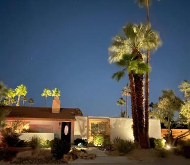 Palm Springs House | Casa de Cantera