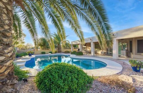 Palm Valley House | Casa de Palmas - Paradise Oasis with Dive Pool, BBQ & Fire pit
