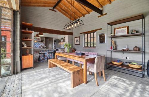 Malinalco House | Casa Estrella, Mountain View