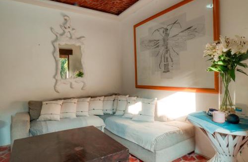 North End House | Casa Hacienda