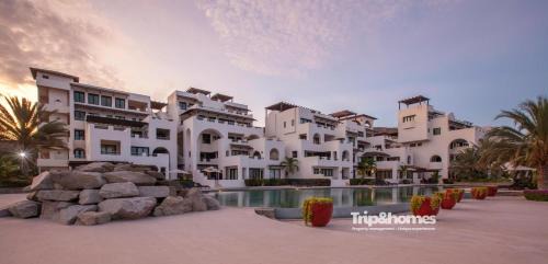 La Paz Villa | Casa Marvela at Playa de La Paz - 4br Beach front Villa, Access to Beach Club