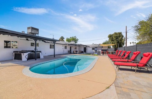 Mesa House | Casa Mesa - Private Paradise w Pool Putt & Games