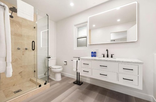 Uptown Design District Hotel | Casa Palma Hotel & Bungalows