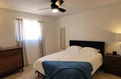 Palo Verde House | Casa Sunrise, Large Home, Minutes from Airport, YRMC, Mexico Borders