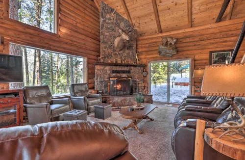 Cascade House | Cascade Cabin w/Mountain View & River Access