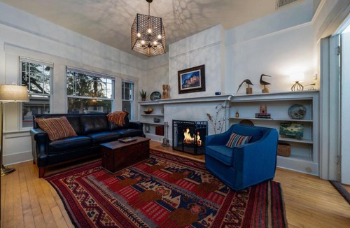 West University House | Casita #2 (Angie)