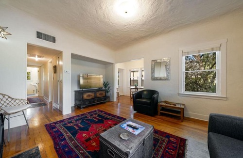 Sam Hughes House | Casita #7