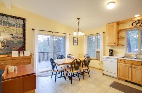 Worley House | Cave Bay Vacation Rental w/Game Room!