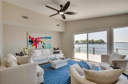 Leisure Land House | Cedar Creek Lake Views: Gorgeous Mabank House!