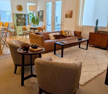 South Salt Lake Villa | Central location close to Downtown and Mountain Views