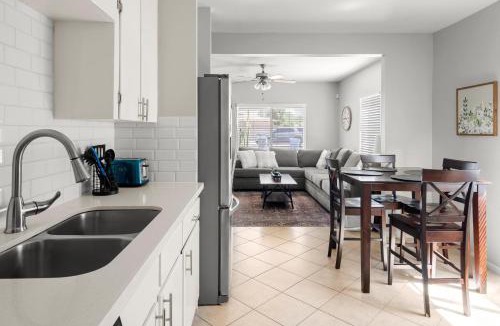 Camelback East House | Central Phoenix Charmer