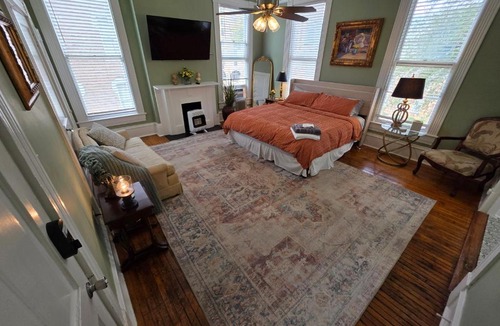 Downtown Little Rock Apartment | Centrally Located Studio #5 - Downtown Little Rock