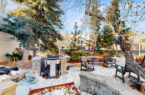 North Park City Apartment | Centrally located studio with shared hot tub - walk to lifts & Main Street