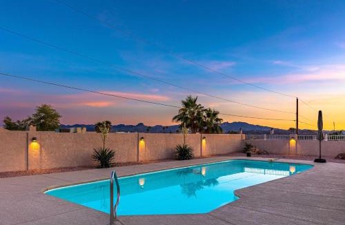 Lake Havasu City House | Centrally Located Lake Havasu Home w/Huge Patio!