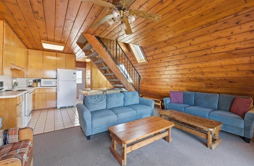 Stevensville Ski Chalet | Chalet #17