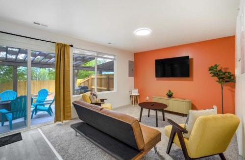 West Colorado Springs Apartment | Champion Estate Epic Game Room Fire Pits & Views