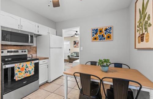 South Salt Lake House | Charming 1950s Bungalow in Millcreek Cozy and Central