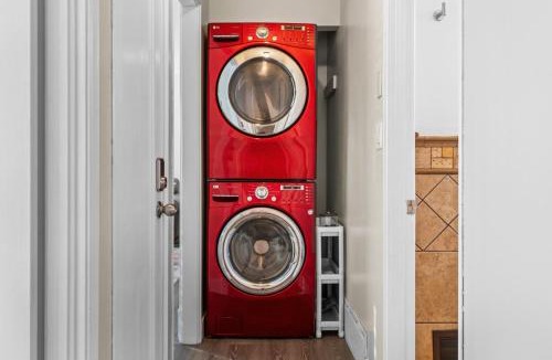 South Salt Lake House | Charming 1950s Bungalow in Millcreek Cozy and Central