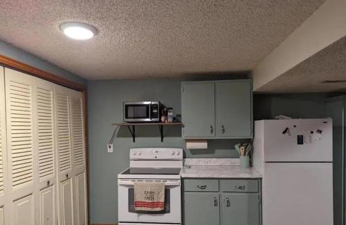 Rapid City Apartment | Charming 2 Bedroom Apartment