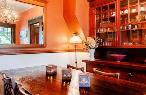 Whiteaker House | Charming Craftsman in Eugenes Historic Whiteaker Neighborhood