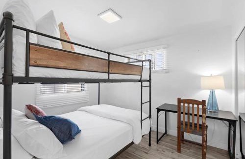 Evans Churchill Apartment | Charming House & Cottage in Downtown Phoenix