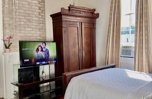 Almont Apartment | Charming Marigny 1BR Near Frenchmen Street