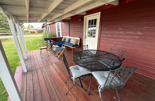 Ennis House | Charming Montana Bungalow with Madison River Views, Steps from Main Street in Ennis, MT