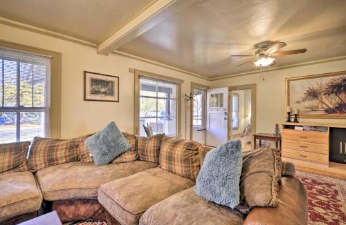 Central - Terry House | Charming Montana Home w/Grill: 6 Mi to Lake Elmo!
