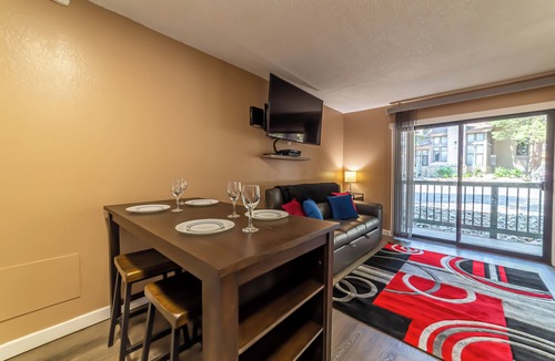 Mammoth Lakes Condo | Charming Studio in Mammoth Heart 520