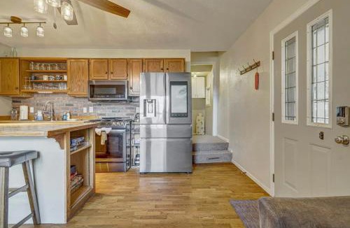 West Colorado Springs House | Charming Victorian Haven Near Garden of the Gods
