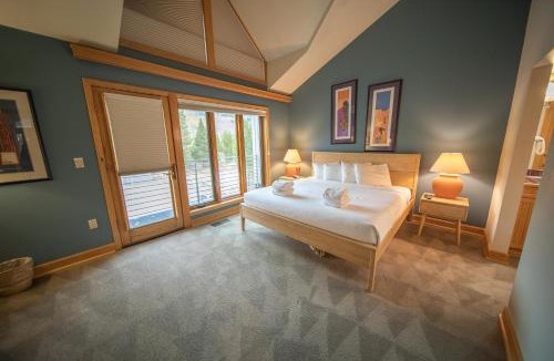 Mountain House House | Chateaux DuMont 2725 by SummitCove Lodging in Colorado