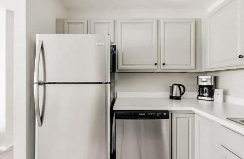 Steamboat Springs House | Chic Condo - King Bed - Patio, Hot Tub, Free Bus