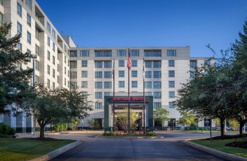 Deerfield Hotel | Chicago Marriott Suites Deerfield