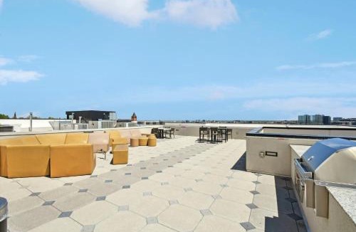 Highland House | Chilltop Lounge | Espadin LoHi
