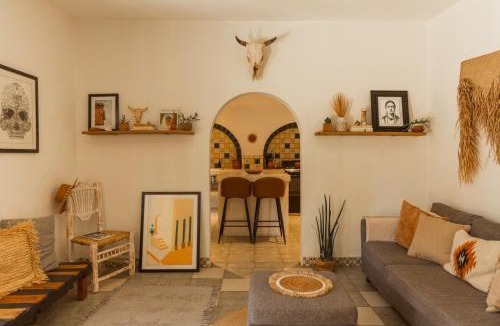 Todos Santos House | Cien Palmas- Authentic Mexican Casita 1 -Downtown